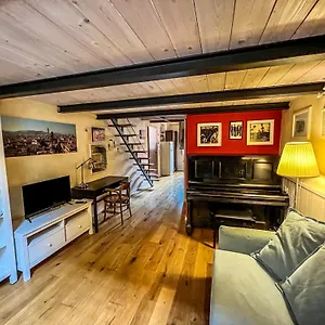  Appartamento The Pianist S House In The Heart Of Italia